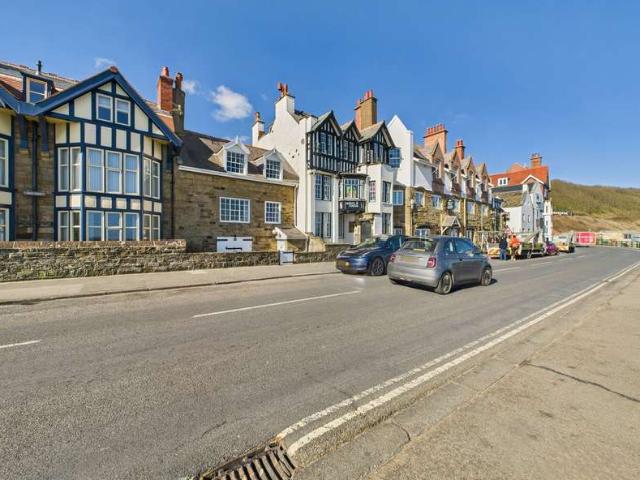 Flat for sale in Sandsend, North Yorkshire