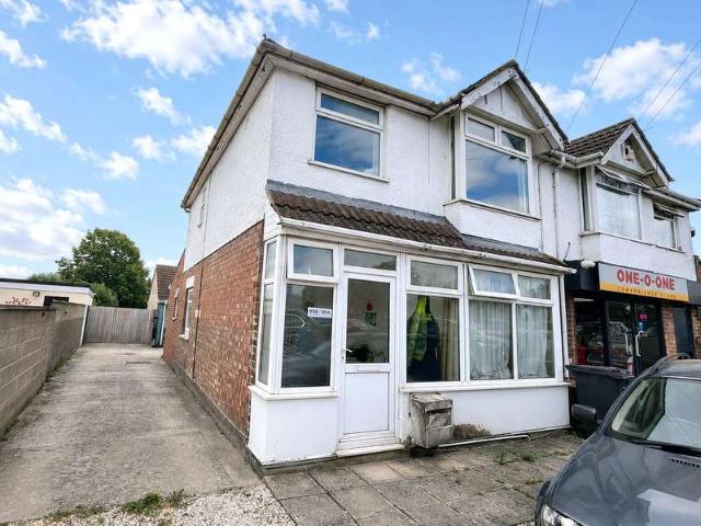 Flat for rent in Greenbridge, Kingsdown