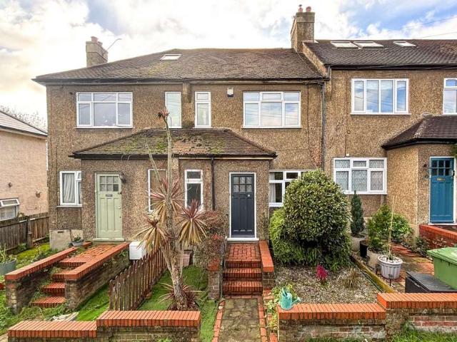 Flat for sale in Upper Sydenham, Greater London