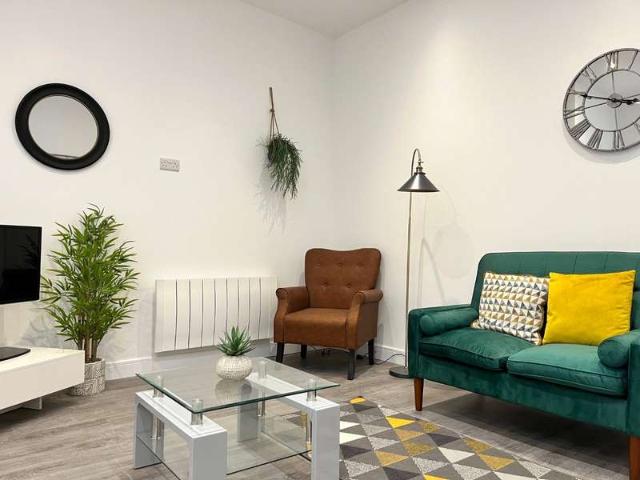 Flat for sale in Binstead, Ryde