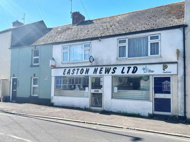 Flat for sale in Wakeham, Easton