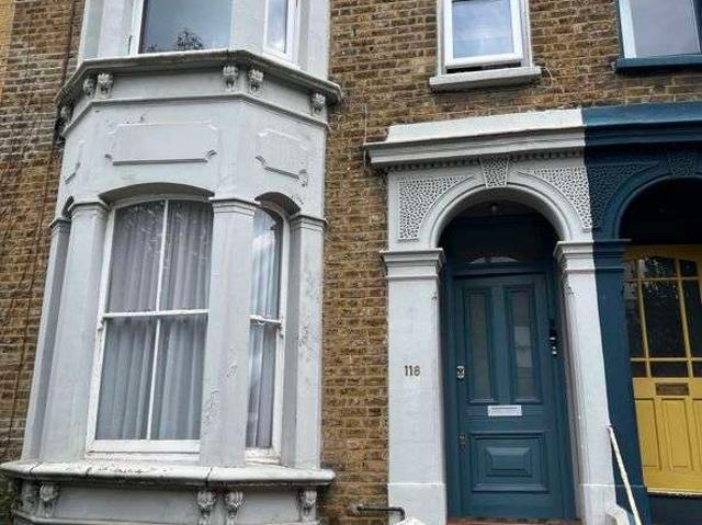Flat for sale in Clapton, Lower Clapton