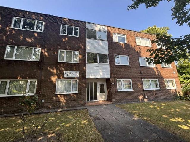 Flat for sale in Salford, Greater Manchester
