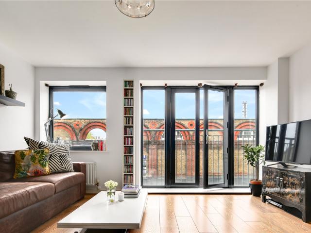Apartment for rent in Clapton Park, Greater London