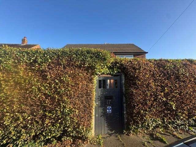 Flat for rent in Northern Moor, Manchester