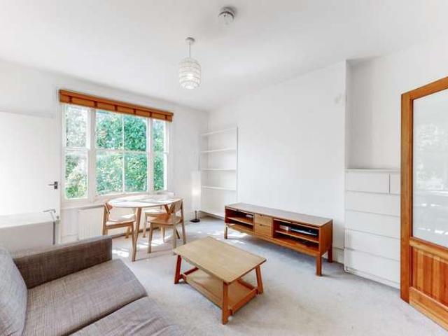 Flat for rent in Earl's Court, Earl's Court