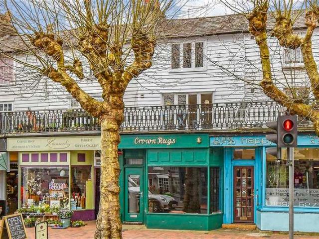 Flat for sale in St James, Sandown Park