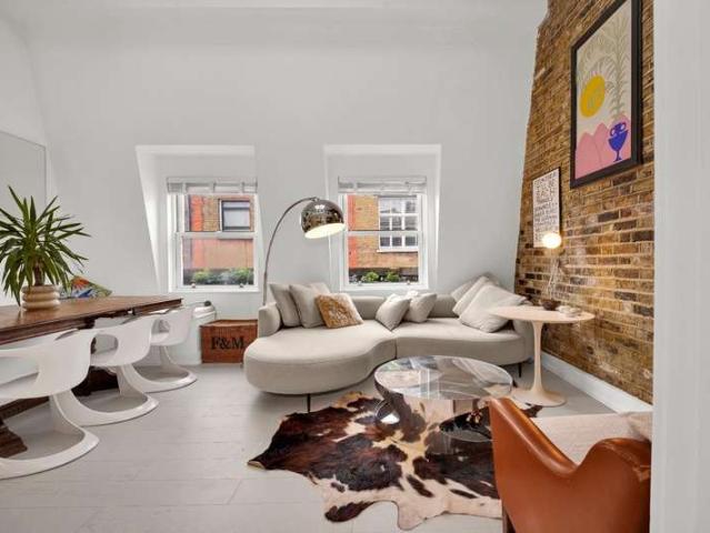 Flat for sale in Soho, Greater London