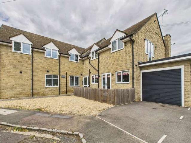 Flat for sale in Black Bourton, Oxfordshire
