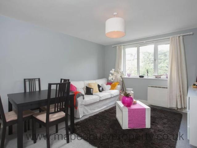 Apartment for rent in Mapesbury, Greater London