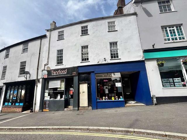 Flat for sale in West Exe, Newton St Cyres