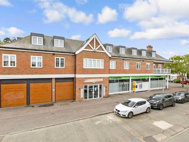 Flat for sale in Thurston Park, The Bridge