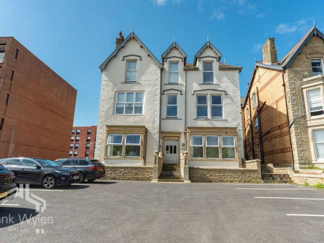 Flat for sale in St Annes, Lytham