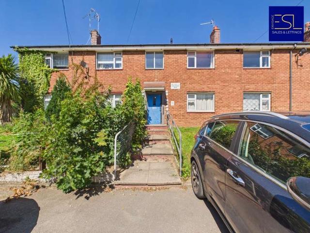 Flat for sale in Fenside, Stivichall