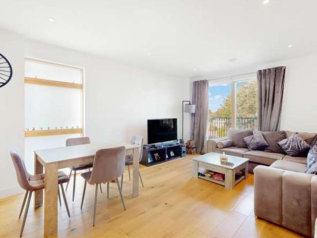 Flat for sale in Holywell Estate, North Watford