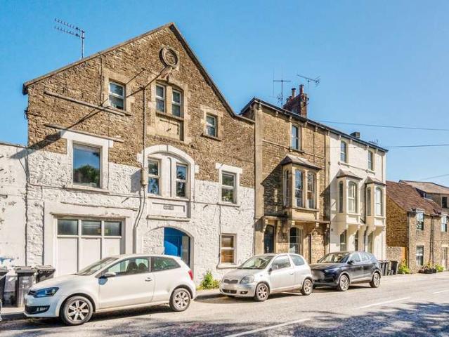 Flat for sale in Frome