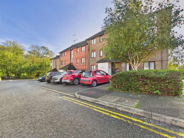 Flat for sale in Battle, Rother