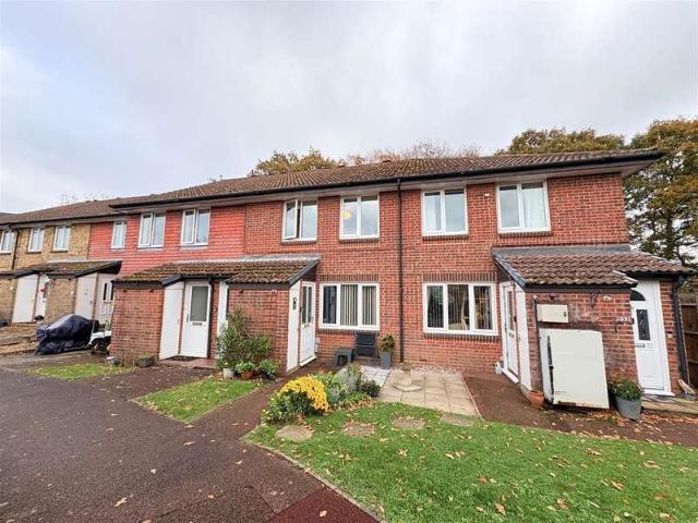 Flat for sale in Fareham, Hampshire
