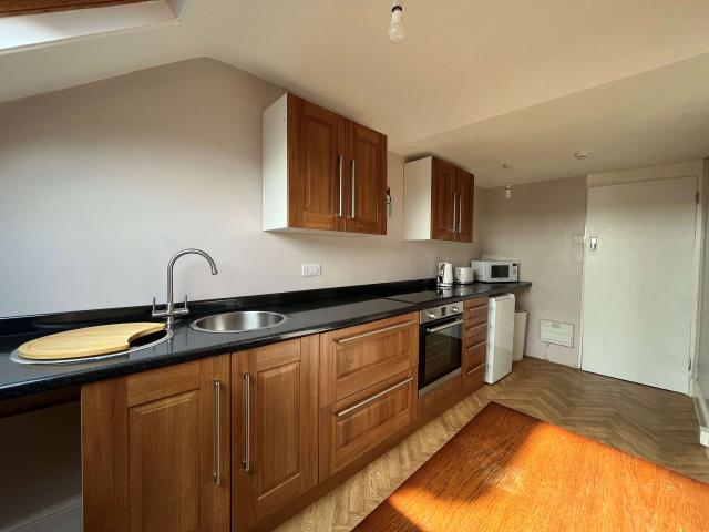 Apartment for rent in Cattedown, Mount Wise