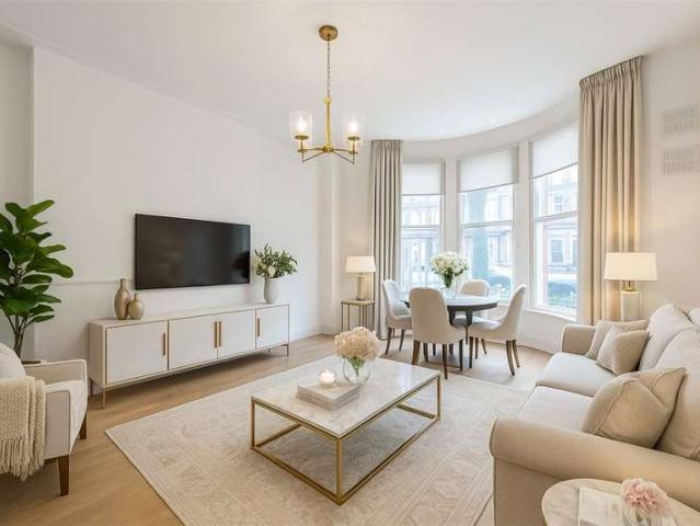 Flat for sale in Kensal Town, Maida Vale