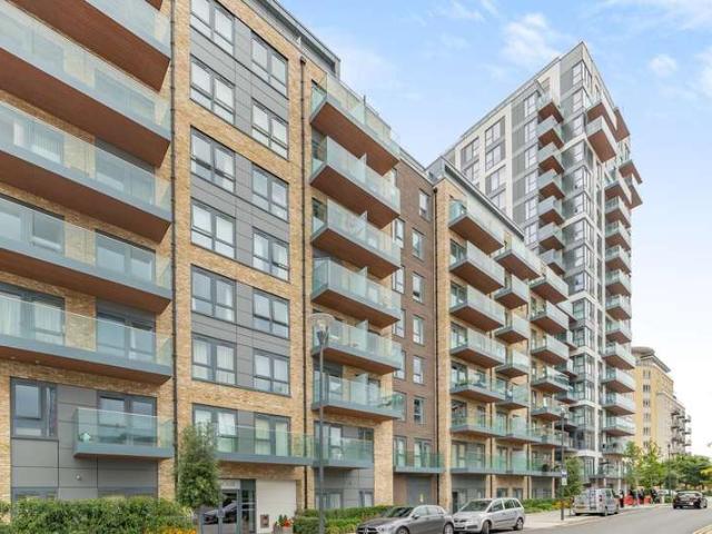 Flat for rent in Colindale, Colindale