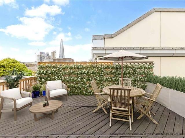 Flat for sale in Bermondsey, Greater London