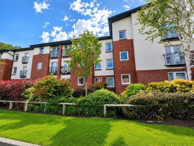 Flat for sale in Easterbank, Forfar