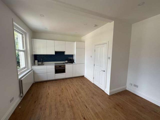 Flat for rent in Barnet, High Barnet