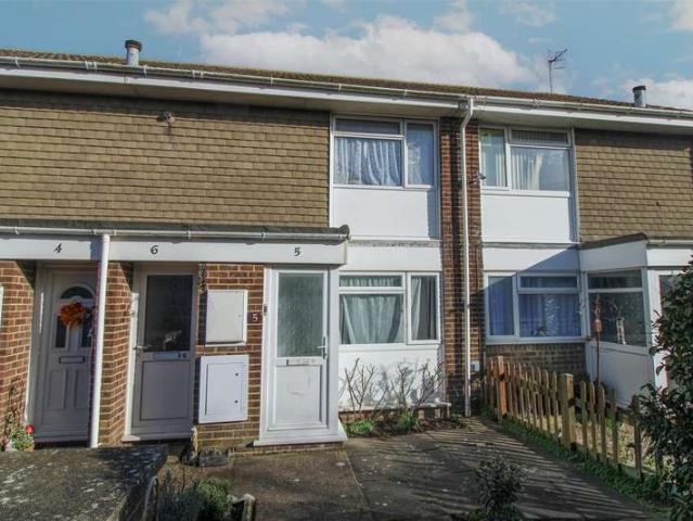 Flat for sale in Seaford, Iford