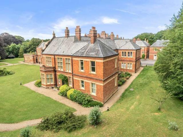 Flat for sale in Charlton Down, East Dorset