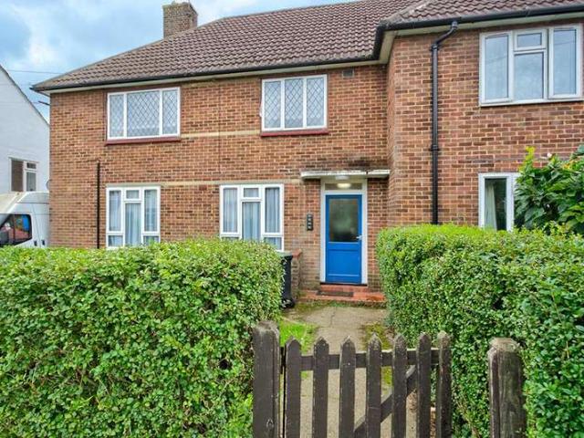 Flat for sale in Epping, Essex