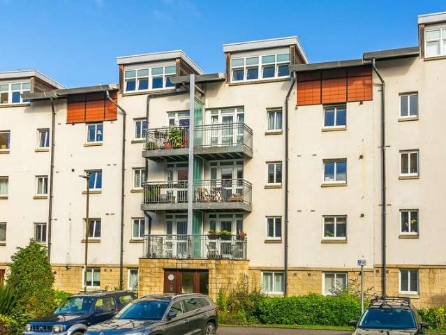 Flat for sale in Hillside, City of Edinburgh