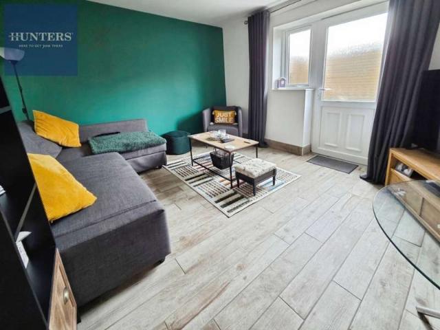 Flat for sale in Pencoed, Wales