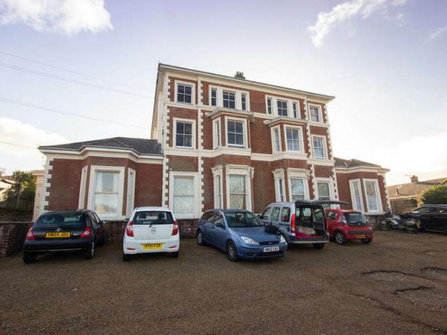 Flat for sale in Elmfield, Ryde