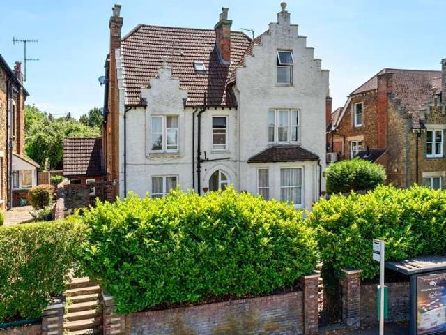 Flat for sale in Charlotteville, Westborough