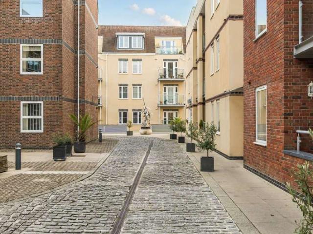 Flat for sale in Chichester, Littlecote