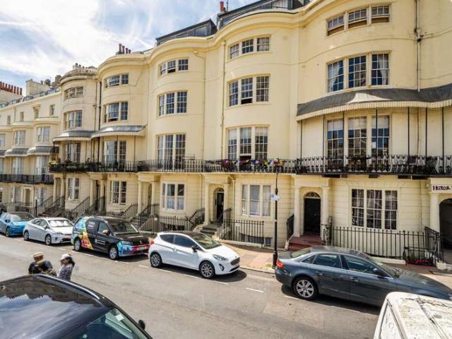 Flat for sale in Brunswick, Brighton & Hove