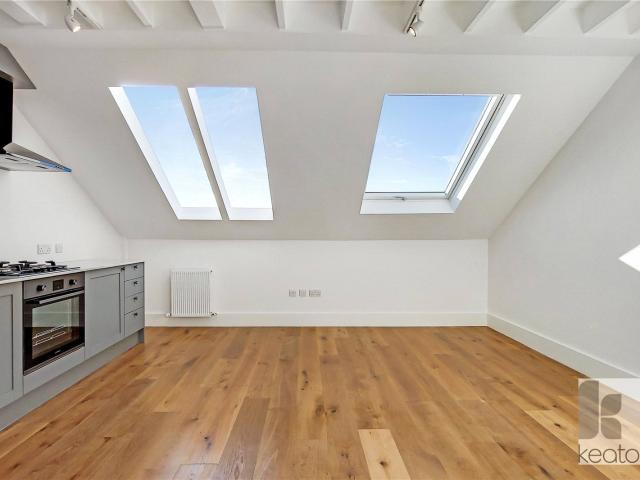 Apartment for rent in Clapton Park, Greater London