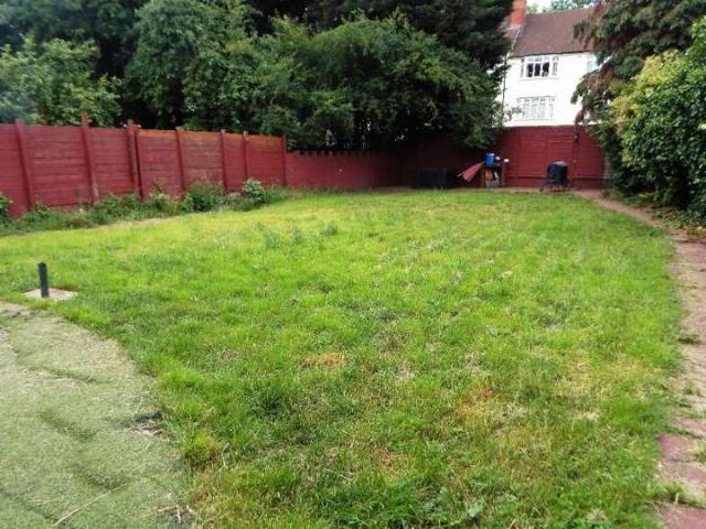 Flat for sale in Hendon, Greater London