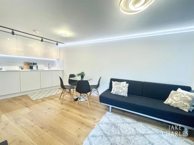 Apartment for rent in London Borough of Haringey, Greater London