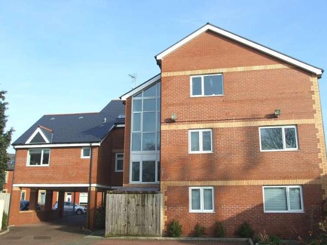 Flat for rent in Caldicot