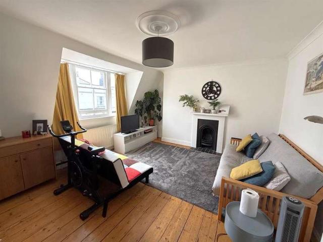 Flat for rent in Brunswick, Brighton & Hove
