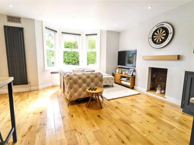Flat for sale in Kingsmead, Bath
