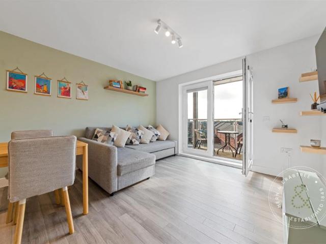 Apartment for rent in Falcon Lodge, Wales