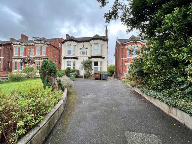 Flat for sale in Meols Cop, Southport