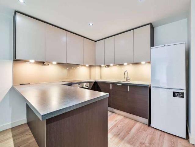 Flat for rent in Colindale, Colindale