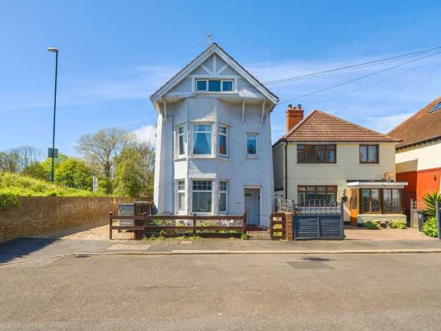 Flat for sale in Clapham, West Sussex