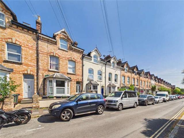 Flat for sale in Watergate, Devon