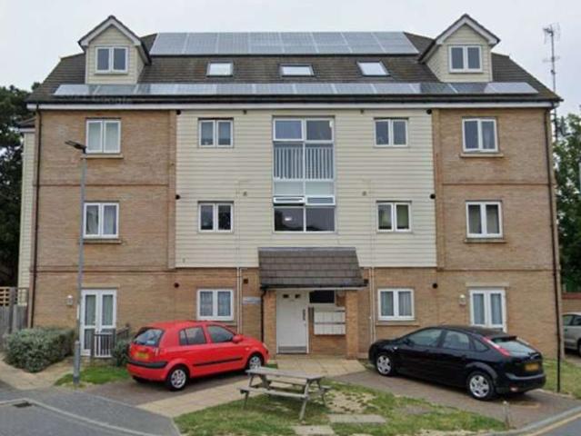 Flat for sale in Welling, Greater London