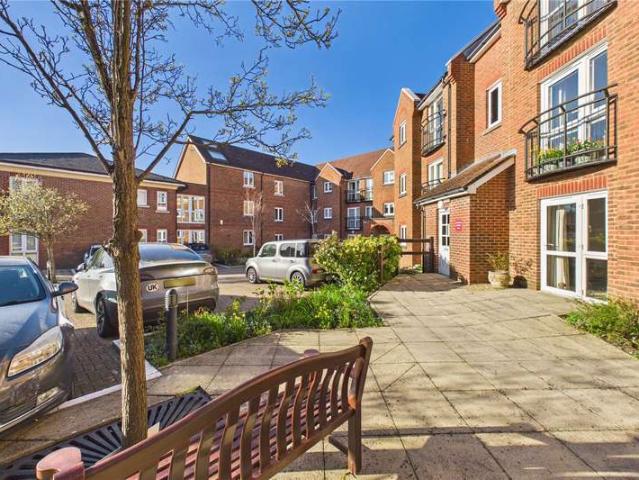 Flat for sale in Blackwell, Perryfields